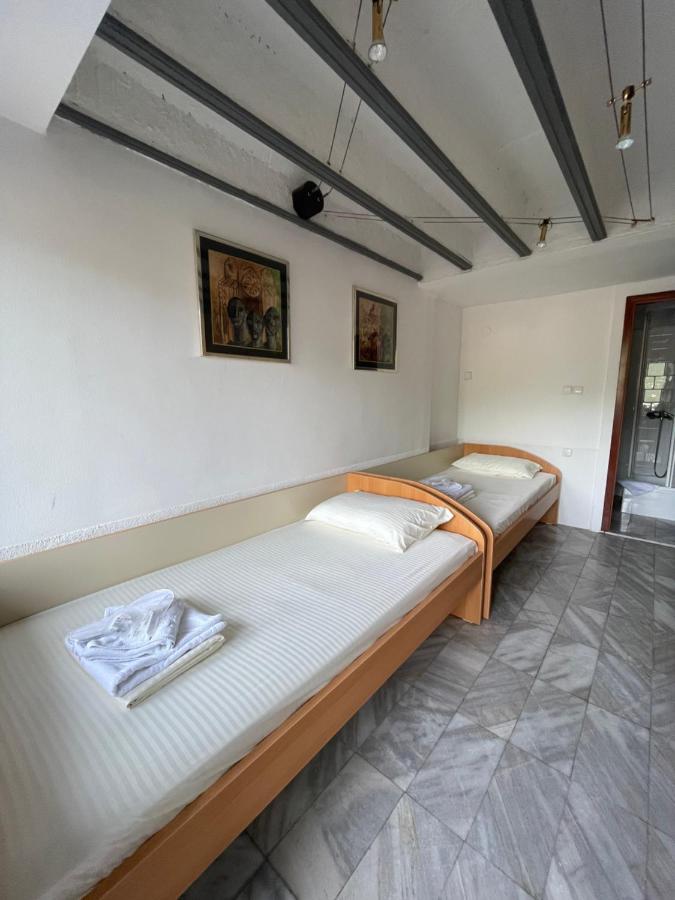 Apartments Evelyn Ohrid Exterior foto